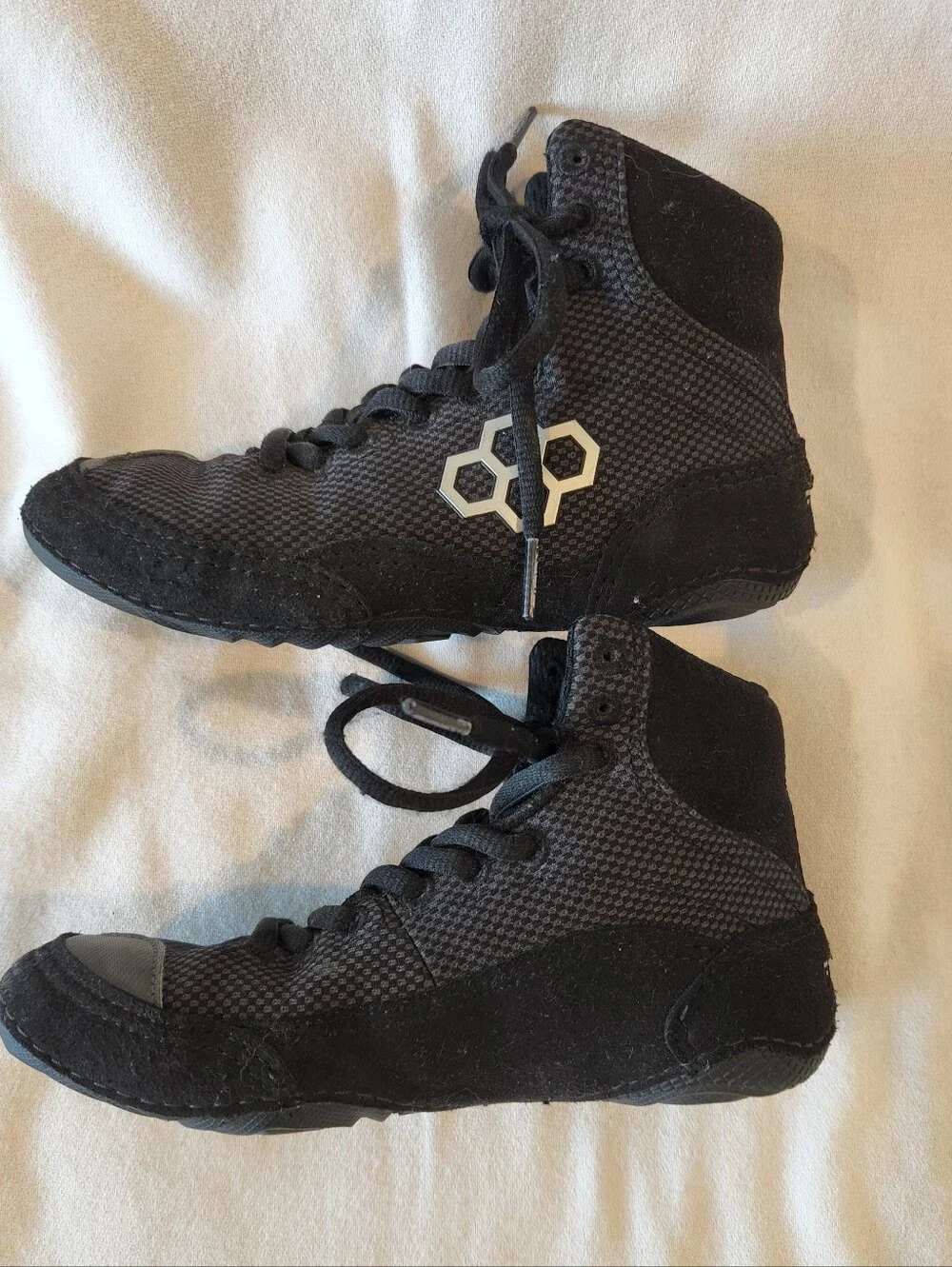 Rudis Colt 2.0 Wrestling Shoes Mens Youth Size 3 Black White Sneaker High Top